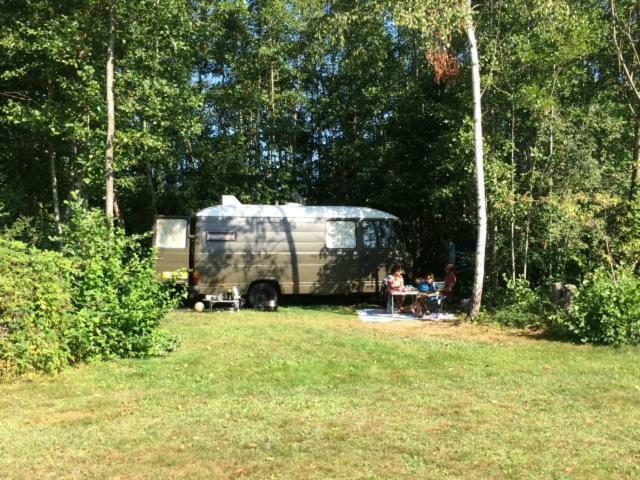 Camping Les Arbois Hotel Montjay  Eksteriør billede